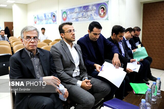 وصول ۱۳۰ هزار میلیارد ریال از مطالبات محکومین پرونده گروه عظام وصول ۱۳۰ هزار میلیارد ریال از مطالبات محکومین پرونده گروه عظام