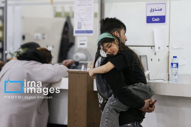 کودکآزاری در شب چهارشنبهسوری/ مسئولان کشور این عکسها را دیدهاند؟