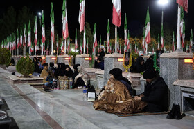 لیالی قدر؛ شب نوزدهم ماه مبارک رمضان در گلزار شهدای کاشان