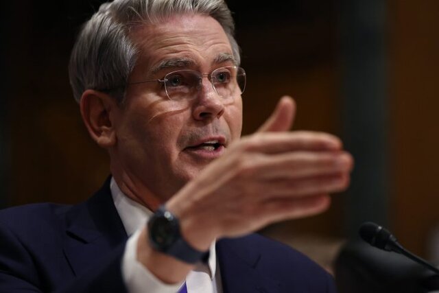 گفتگوی وزیر خزانهداری آمریکا با همتای ترکیهای بر سر سیاست «فشار حداکثری» گفتگوی وزیر خزانهداری آمریکا با همتای ترکیهای بر سر سیاست «فشار حداکثری»