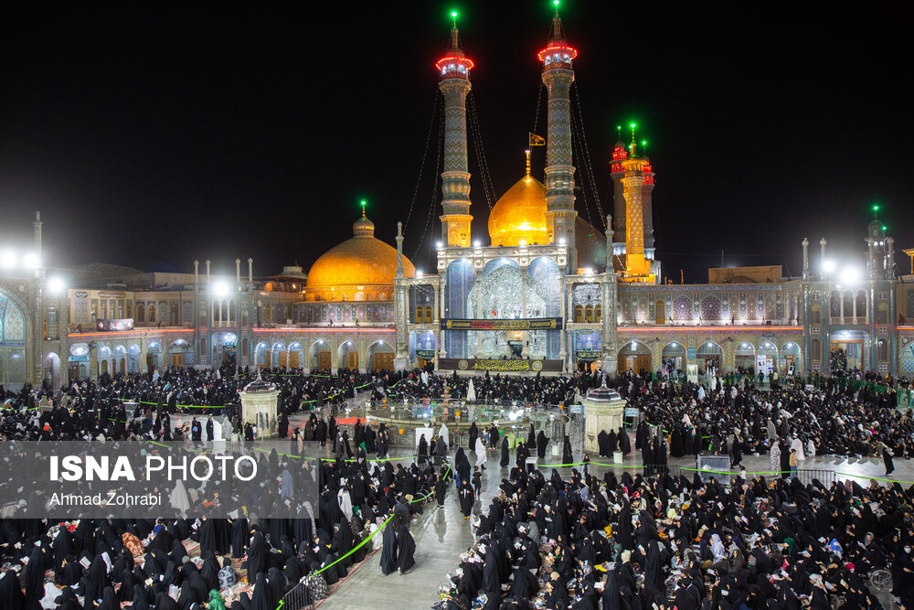 لیالی قدر؛ شب نوزدهم ماه مبارک رمضان در حرم حضرت فاطمه معصومه(س)