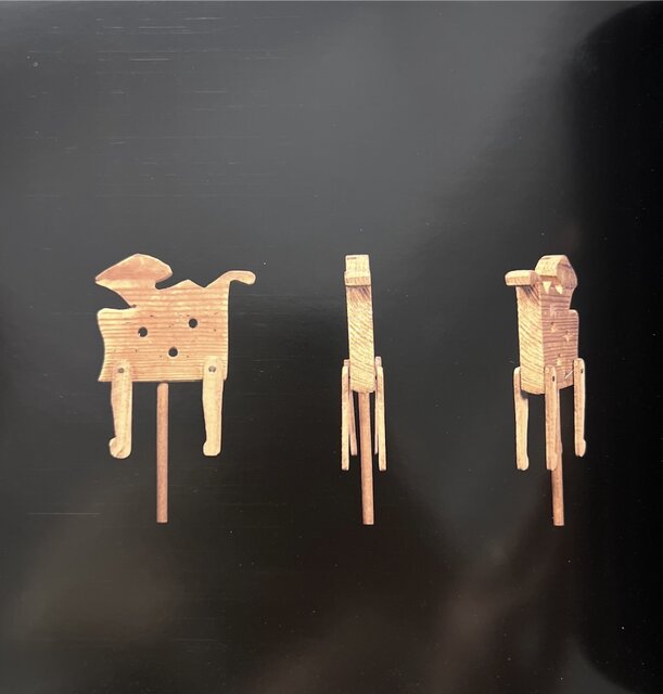 قصه مردی که با عروسکش، بهار را نوید میدهد