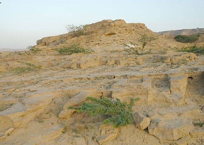 این روستای ایرانی مدفن اجنه است+عکس