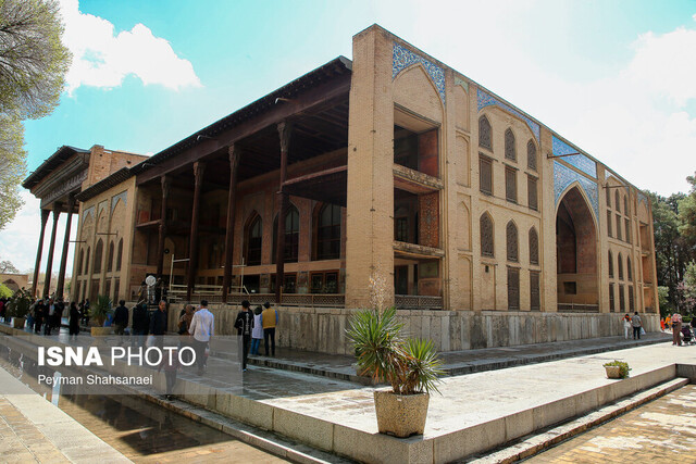 بافت تاریخی اصفهان؛ از گذرگاه موانع تا مسیر درآمد پایدار