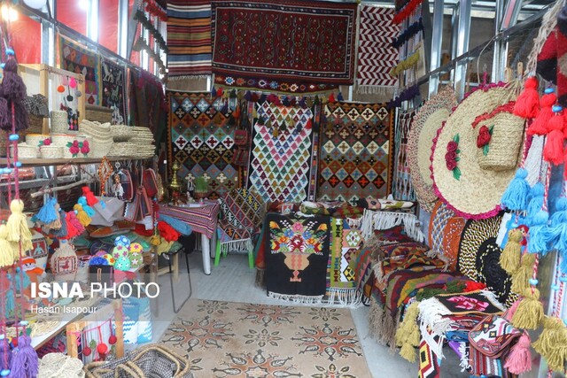 افتتاح نمایشگاه صنایع‌ دستی ایران در سلیمانیه عراق 
