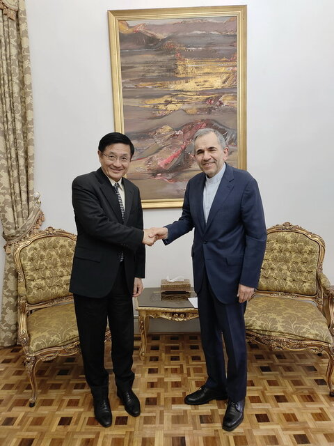 دیدار فرستاده ویژه وزارت خارجه چین در امور افغانستان با تختروانچی