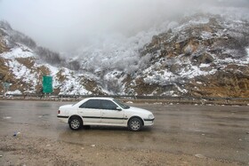 بارش برف و  باران  و ترافیک روان در محور سوادکوه استان مازندران