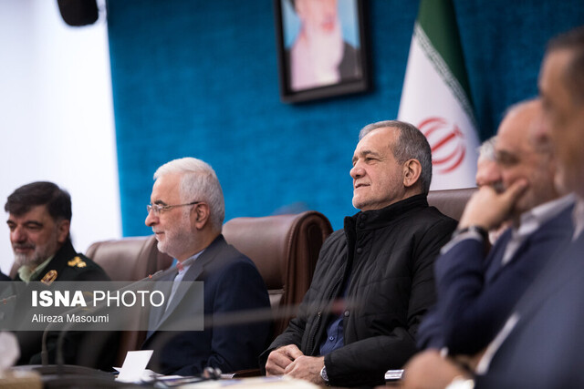 معاون پزشکیان: تجربه اعطای اختیارات به استانداران موفق بود