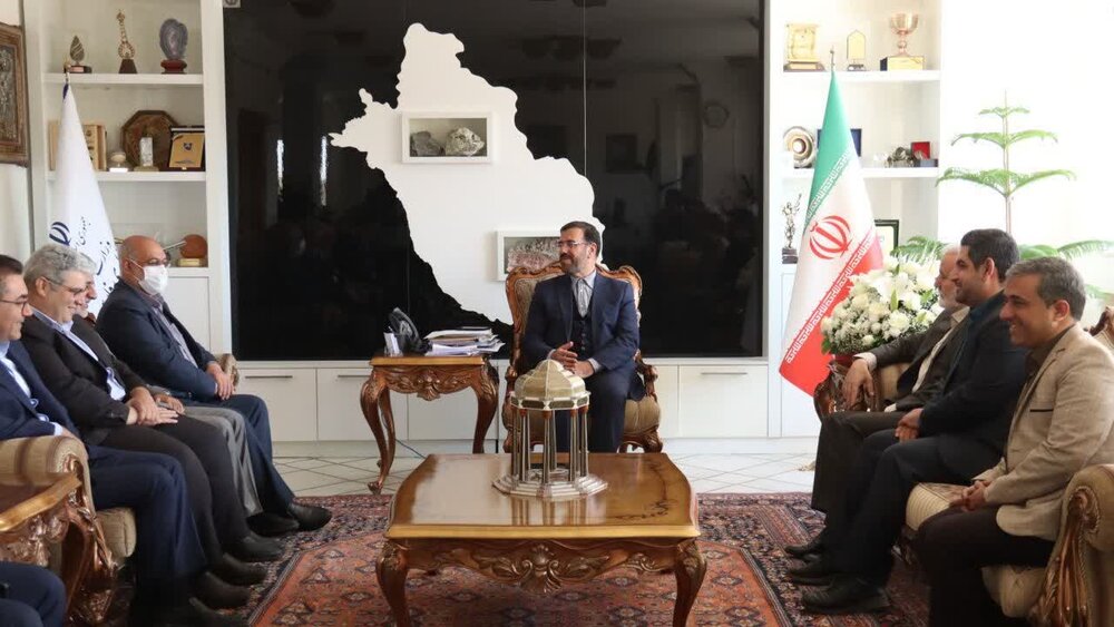 توجه به کرامت انسانی موجب کاهش هنجارشکنی می‌شود