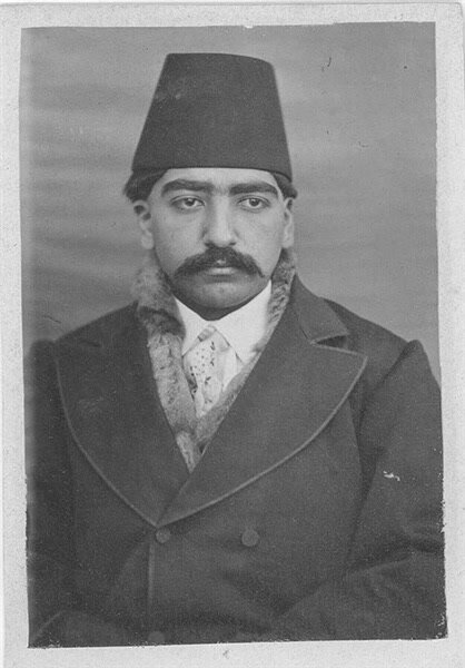 لقب امیر کبیر به کدام نواده قاجاری رسید؟