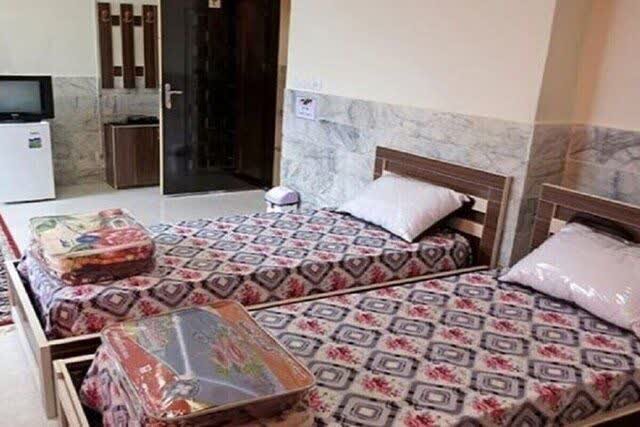 انجام ۴۹۰ مورد نظارت از مراکز اقامتی و گردشگری لرستان انجام ۴۹۰ مورد نظارت از مراکز اقامتی و گردشگری لرستان