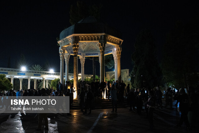 از خوشباشیهای بیخودی تا ریاضتهای تارک دنیایی از خوشباشیهای بیخودی تا ریاضتهای تارک دنیایی