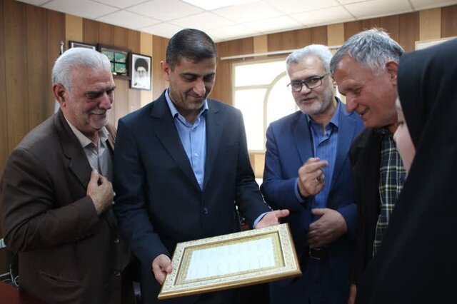 هنر، مؤثرترین ابزار ارتباطی با نسل جدید است