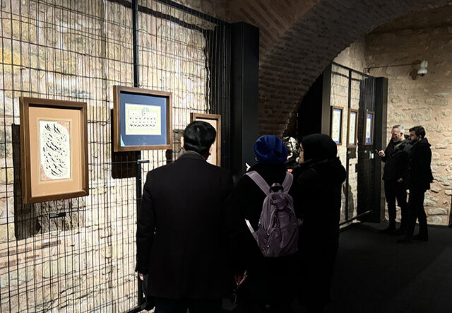 شکسته نستعلیق؛ خطی که روی کاغذ، موسیقی مینوازد