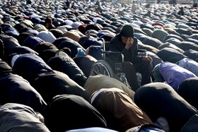 نماز عید سعید فطر در حرم مطهر رضوی