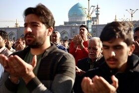 نماز عید سعید فطر در حرم مطهر رضوی