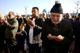 نماز عید سعید فطر در حرم مطهر رضوی