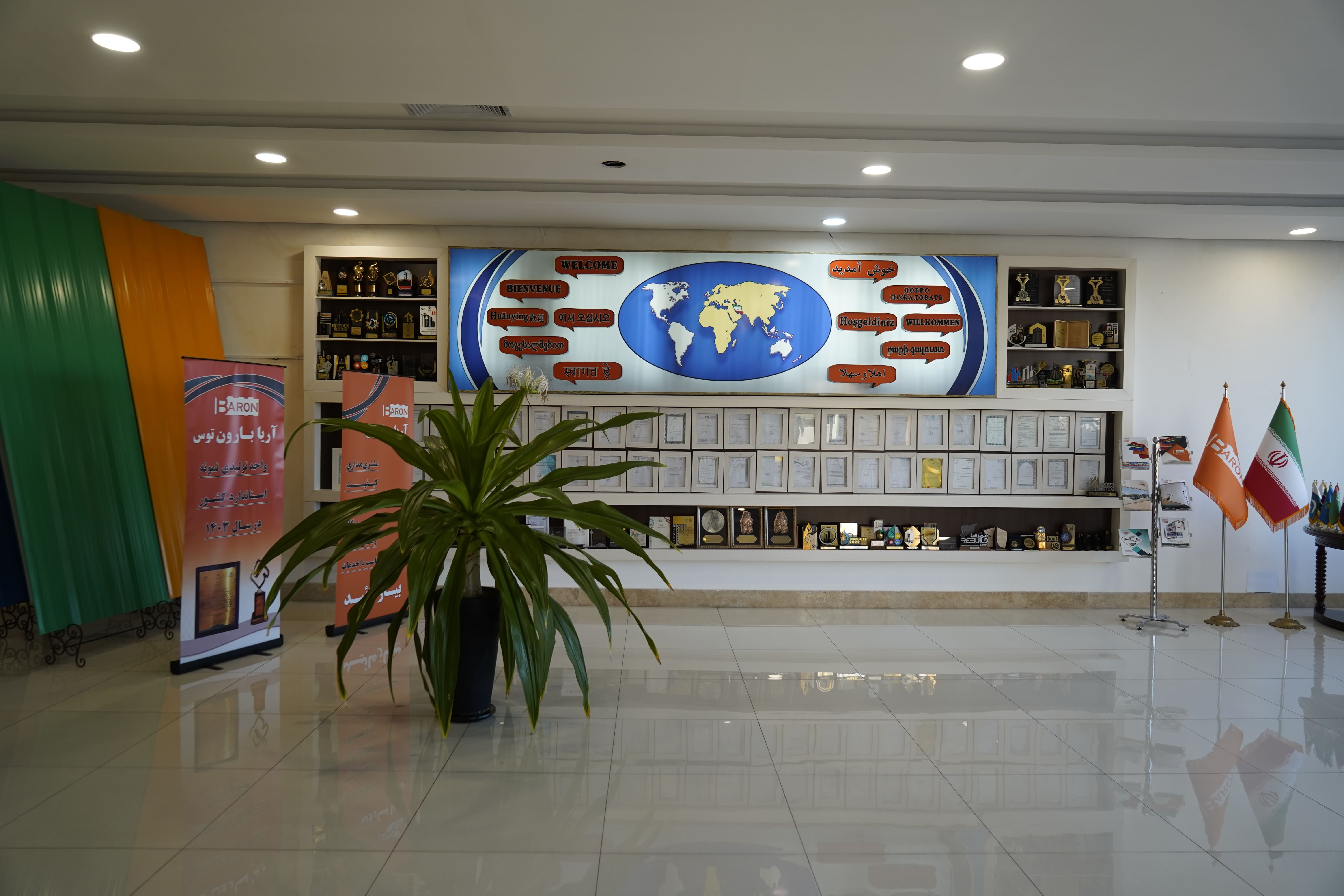 ساندویچ پانل یکرو ورق؛ انتخابی اقتصادی برای پروژههای سبک و موقت صنعتی و کارخانه