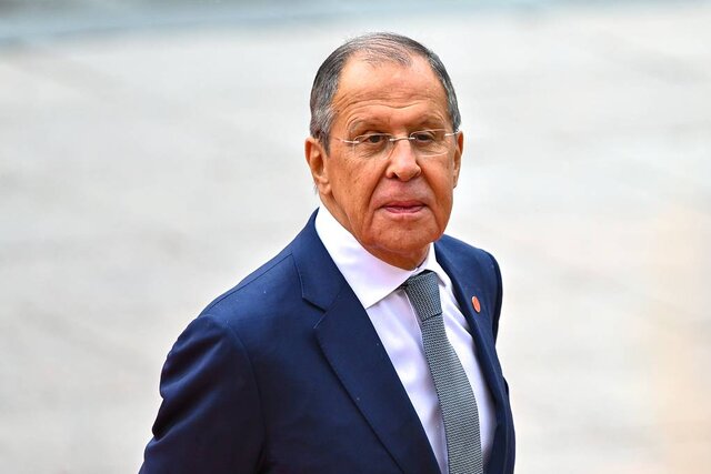 «سرگئی لاوروف»، وزیر امور خارجه روسیه لاوروف: ترامپ میداند که زلنسکی راهی جز امتیاز ارضی ندارد