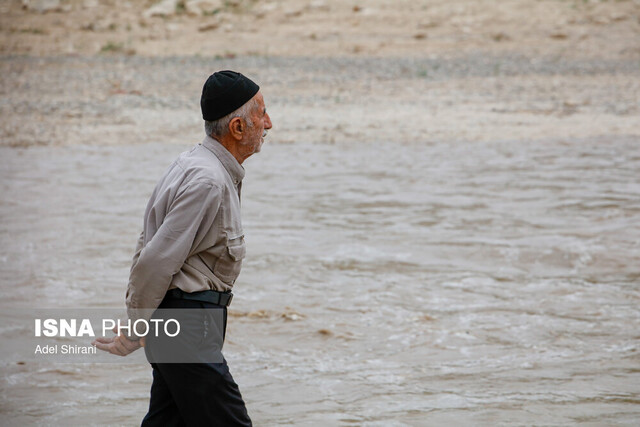 «آبی به رنگ خاک»؛ قصه پرخون شاهرگ اصفهان