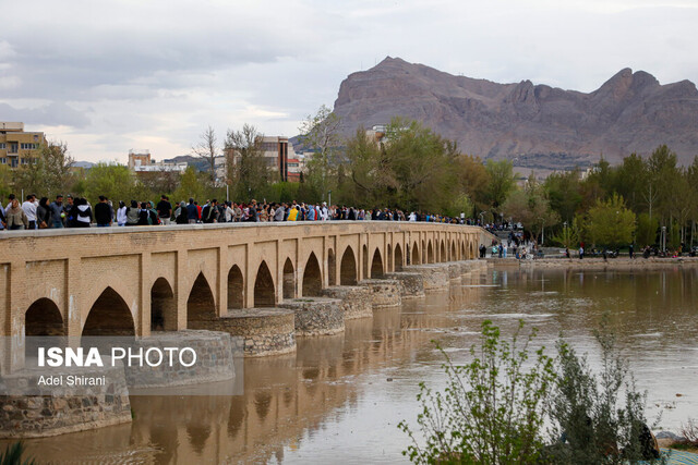 «آبی به رنگ خاک»؛ قصه پرخون شاهرگ اصفهان