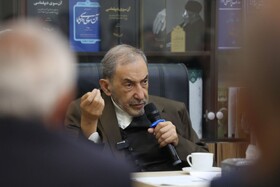 دیدار پیشکسوتان وزارت خارجه ایران با ولایتی