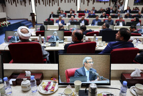 نشست معاون اول رئیس جمهور با فعالان اقتصادی خراسان رضوی