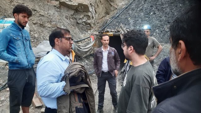 خانواده قربانیان معدن مهماندویه دامغان حمایت میشوند خانواده قربانیان معدن مهماندویه دامغان حمایت میشوند