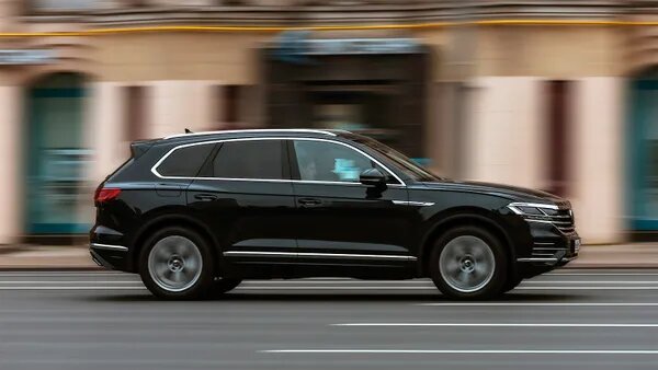 کلکسیون خودروهای فوق ستاره بدون گواهینامه!