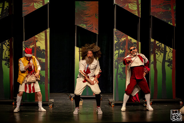 بعضی از آثار توی بورس نبودهاند