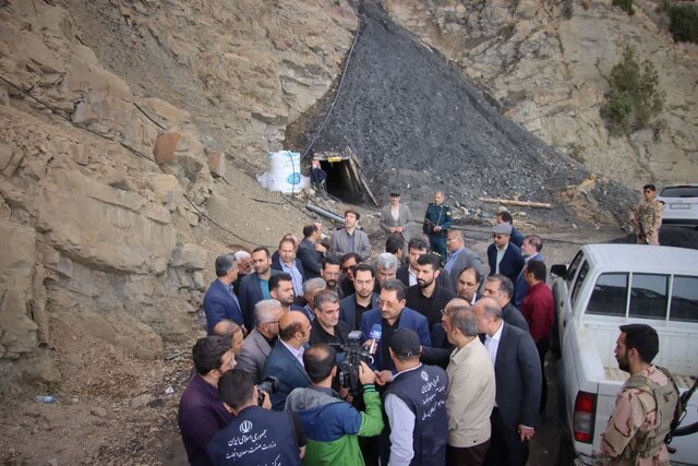 نتایج بررسی فنی حادثه معدن یک تا دو هفتهای اعلام میشود/ دستور رئیسجمهور برای کمک به خانواده معدنکاران