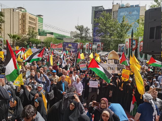 برگزاری تجمع مردم تهران علیه جنایات رژیم صهیونیستی برگزاری تجمع مردم تهران علیه جنایات رژیم صهیونیستی
