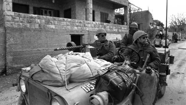 عبور از دروازه تاریخ با تأسیس بنیاد مسکن انقلاب اسلامی