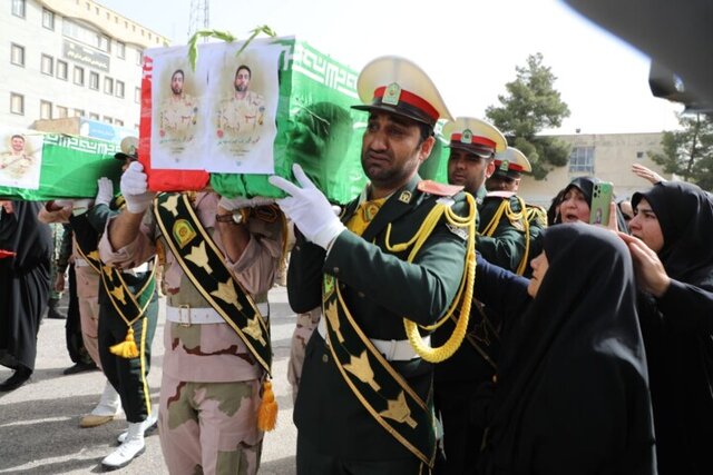 مراسم بدرقه شهدای امنیت در ستاد فرماندهی انتظامی استان ایلام