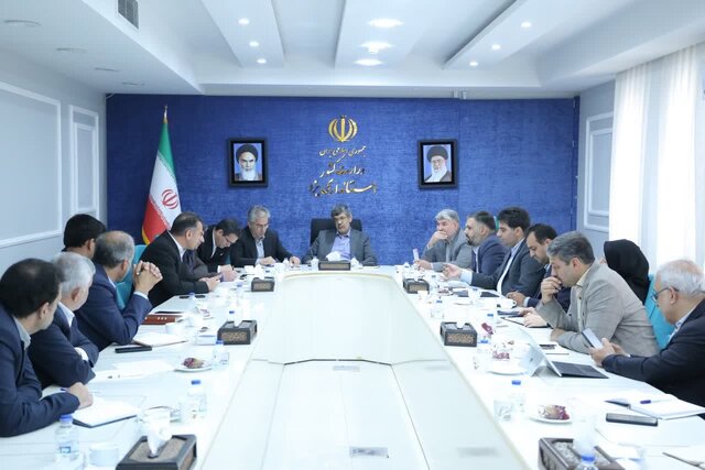 شورای تامین مالی استان یزد فعالیت خود را آغاز کرد شورای تامین مالی استان یزد فعالیت خود را آغاز کرد