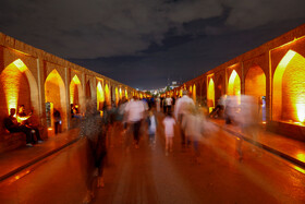 پل تاریخی سیوسه پل