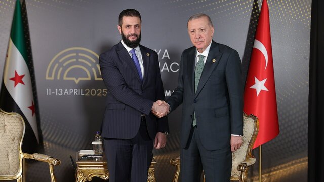 دیدار اردوغان با الجولانی و وزیر خارجه قطر در حاشیه مجمع دیپلماسی آنتالیا  دیدار اردوغان با الجولانی و وزیر خارجه قطر در حاشیه مجمع دیپلماسی آنتالیا