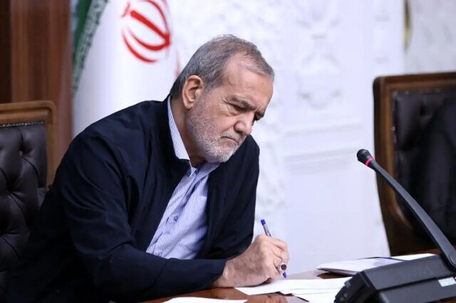 بسته خبری ایران اکونومیست از اخبار رئیسجمهور در ۲۴ ساعت گذشته