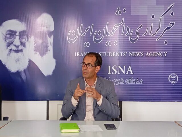 برداشت بیرویه، بقای گیاهان دارویی ایلام را تهدید میکند