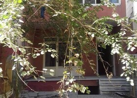 نوسازی خانه موزه شهیدان اقبالی در منطقه ۱۰ آغاز شد