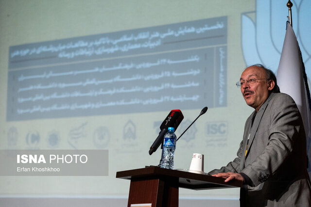 هالیوود تاریخ را وارونه روایت میکند هالیوود تاریخ را وارونه روایت میکند