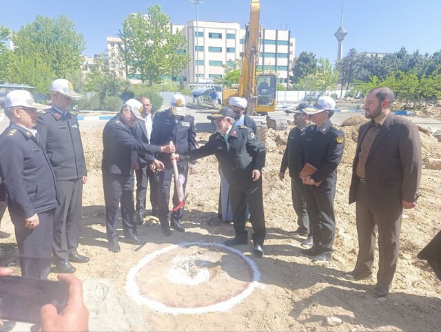 سردار رادان کلنگ ساخت ۵۰۴ واحد مسکونی ویژه پلیس راهور را بر زمین زد