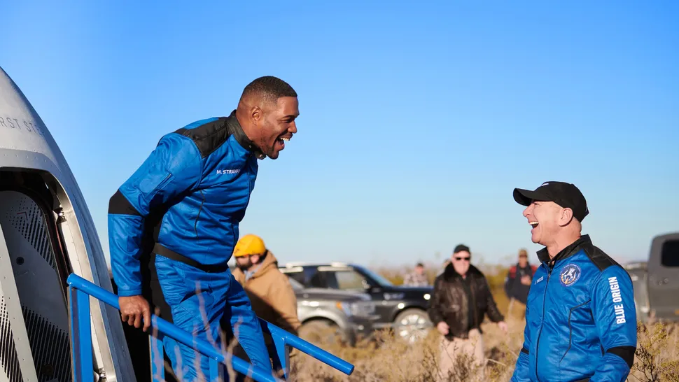 کدام افراد مشهور تا کنون با بلواوریجین به فضا رفتهاند؟