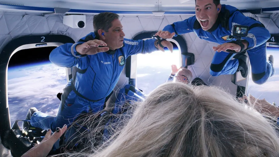 کدام افراد مشهور تا کنون با بلواوریجین به فضا رفتهاند؟