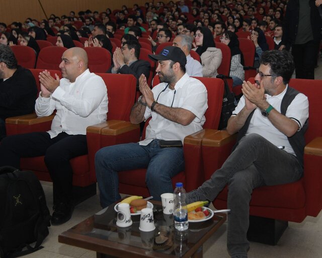 وقتی آئیش همسرش را بهخاطر نصیریان تنها گذاشت