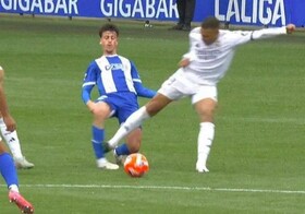 اعتراض باشگاه بارسلونا به محرومیت اندک ام‌باپه