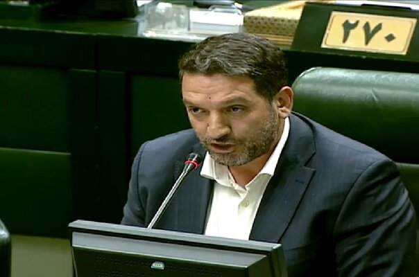 شاهسواری: اتحاد مردم ایران خواب‌ متجاوزان را آشفته کرد