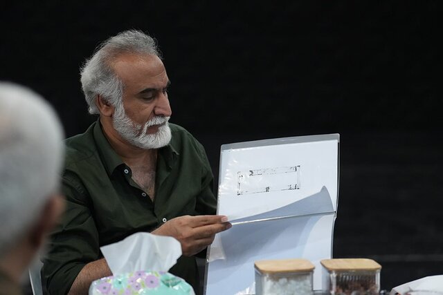 خبرهایی از «فردریک» تا به «یک قاتل ساده نیازمندیم» خبرهایی از «فردریک» تا به «یک قاتل ساده نیازمندیم»