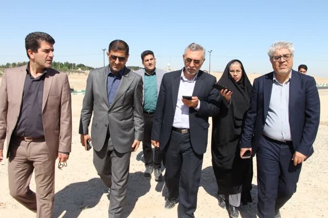 توسعه زیرساختهای آب و انرژی خورشیدی در اولویت پیشواست