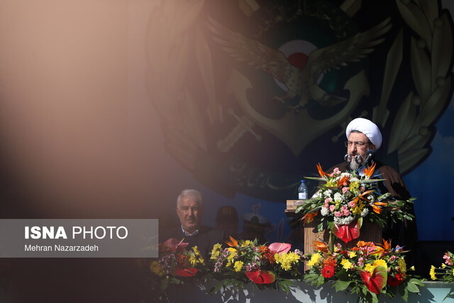 لزوم توجه به توانمندسازی نیروهای مسلح برای مقابله با هرگونه تجاوز احتمالی لزوم توجه به توانمندسازی نیروهای مسلح برای مقابله با هرگونه تجاوز احتمالی